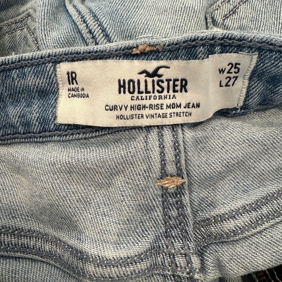 Hollister Curvy High Rise Mom Vintage Stretch Distressed Blue Jeans Size 1R - Picture 15 of 16